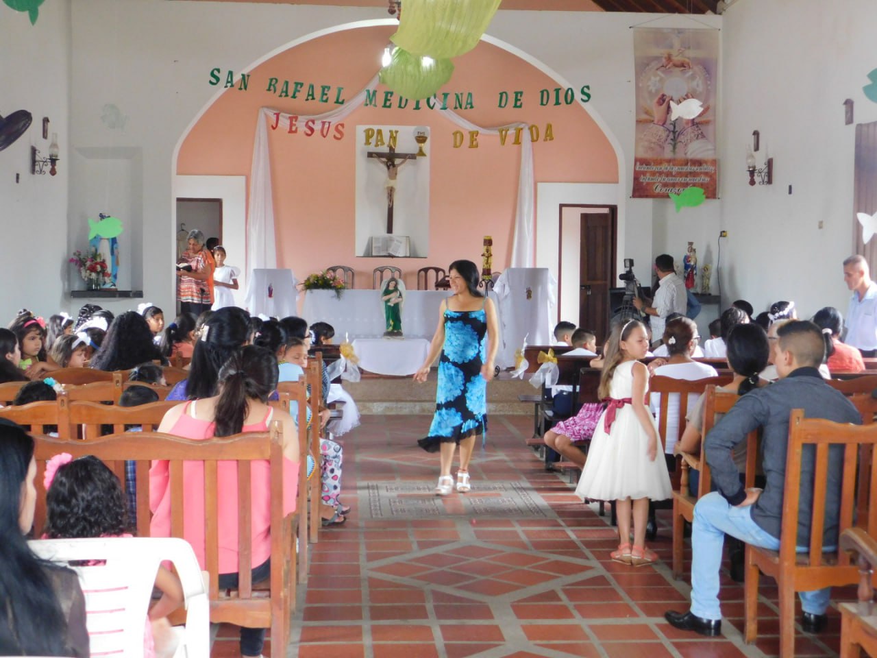 Interior San Rafael Arcángel